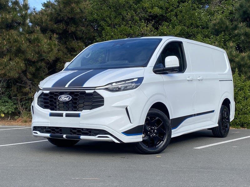 2026 Ford Transit Custom 320S