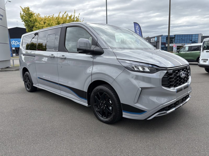 2026 Ford Transit Tourneo Custom Sport