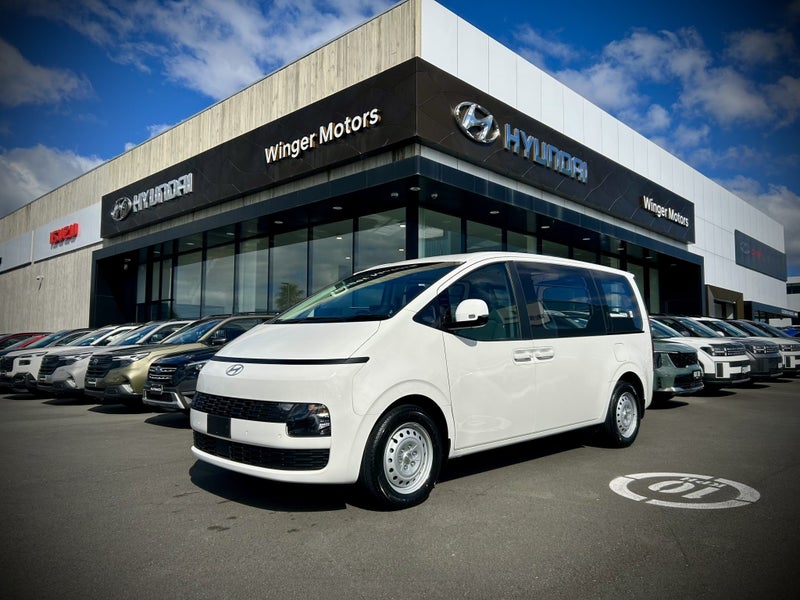2026 Hyundai Staria 1.6T Hybrid 2WD 6AT Series 2