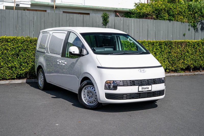 2026 Hyundai Staria 1.6T Hybrid 2WD 6AT Series 2