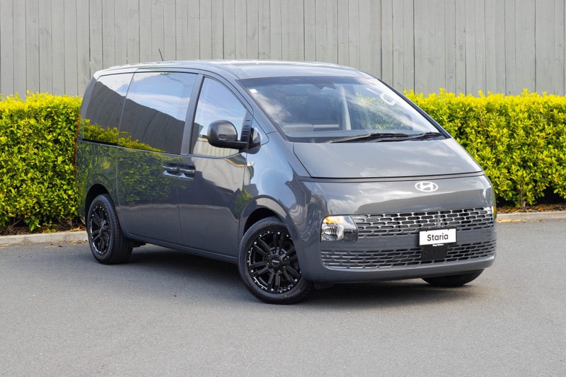 2026 Hyundai Staria Load 2.2D 2WD 8AT Barn Doors