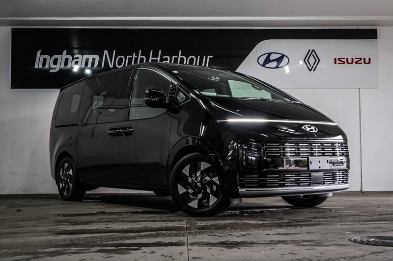 2026 Hyundai Staria LOUNGE HYBRID 1.6PHT 7 SEATS