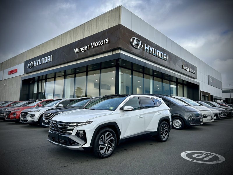 2026 Hyundai Tucson Hybrid Limited AWD 6AT
