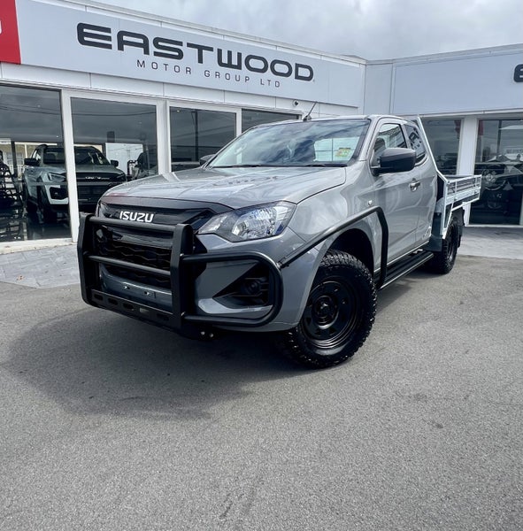 2026 Isuzu D-Max LX Space Cab/Chassis 3.0D 4x4 6AT