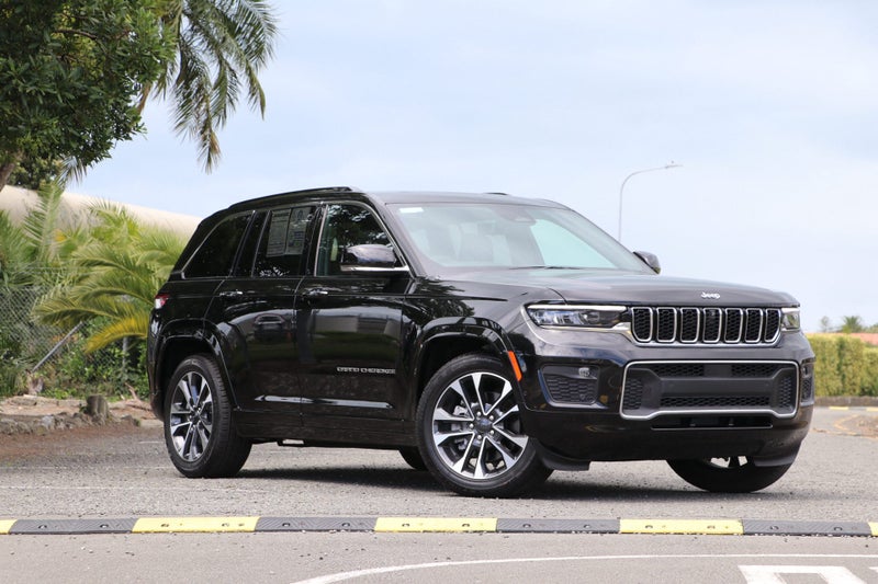 2026 Jeep Grand Cherokee Overland 5-Seat 4WD