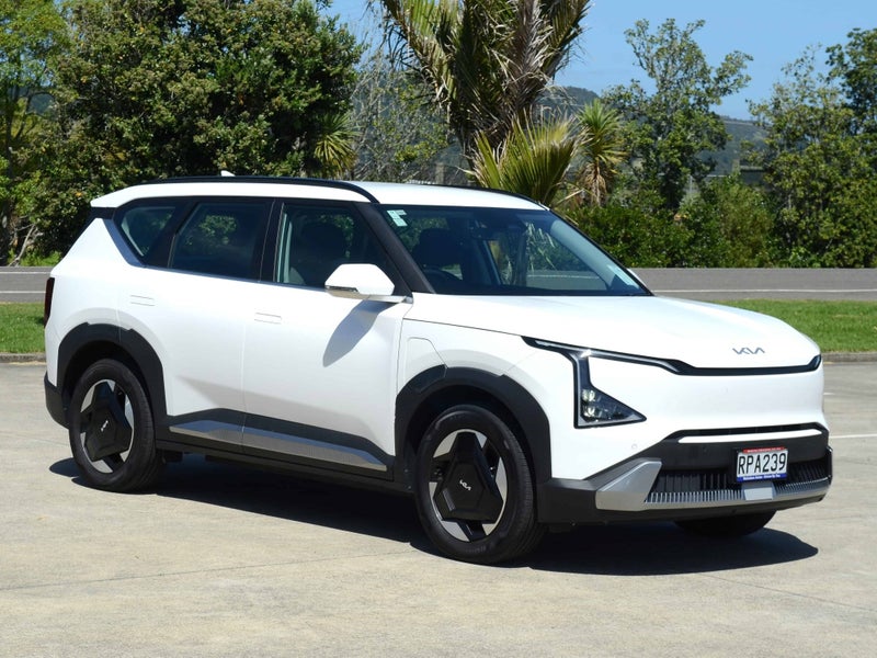 2026 Kia EV5 Light FWD LR SUV