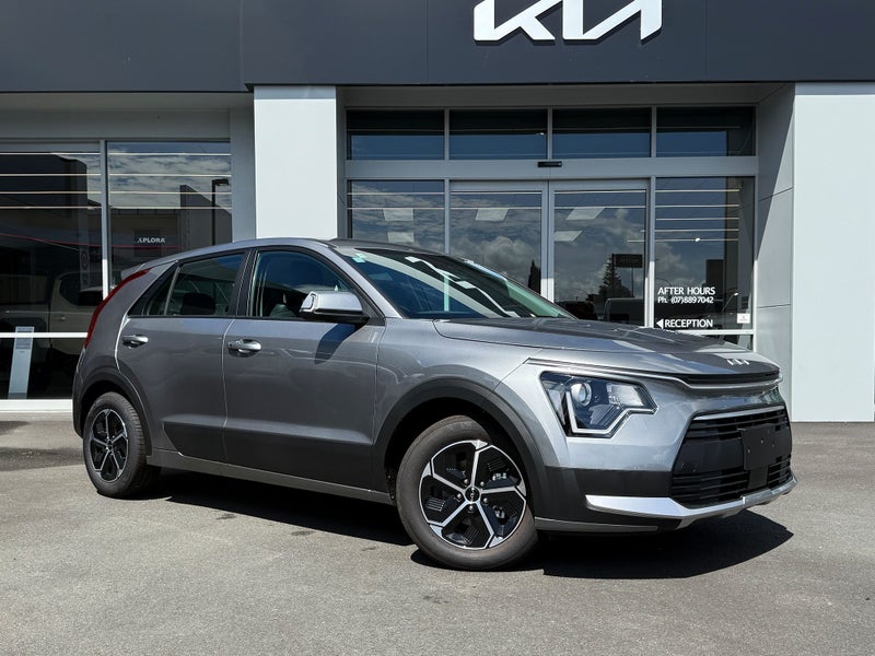 2026 Kia Niro HEV Light