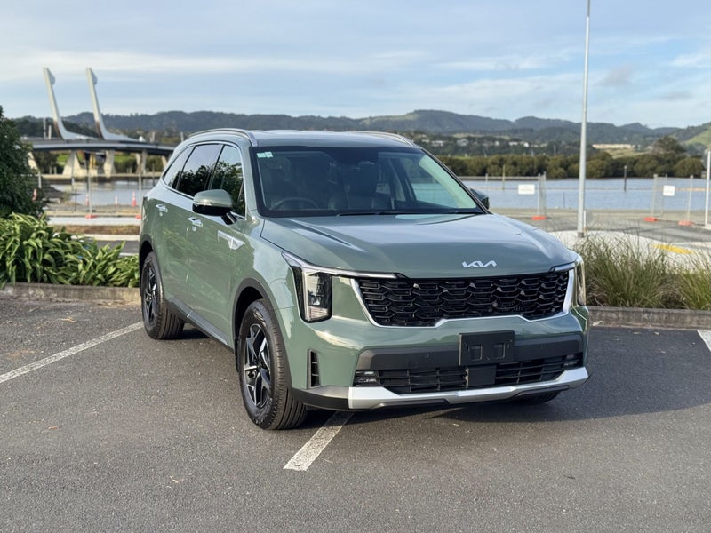 2026 Kia Sorento HEV Earth AWD 1.6 Turbo 6 spee...