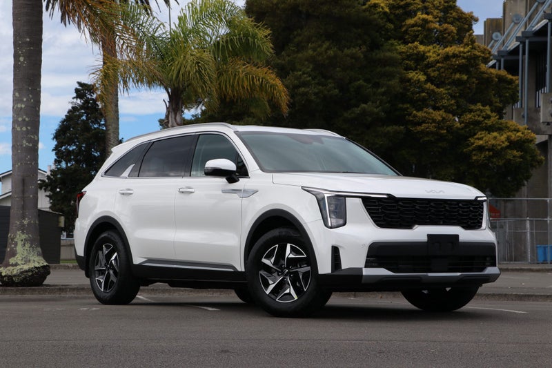 2026 Kia Sorento HEV Earth AWD 1.6PHT