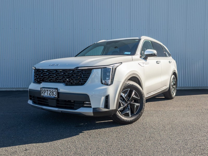 2026 Kia Sorento HYBRID EARTH AWD