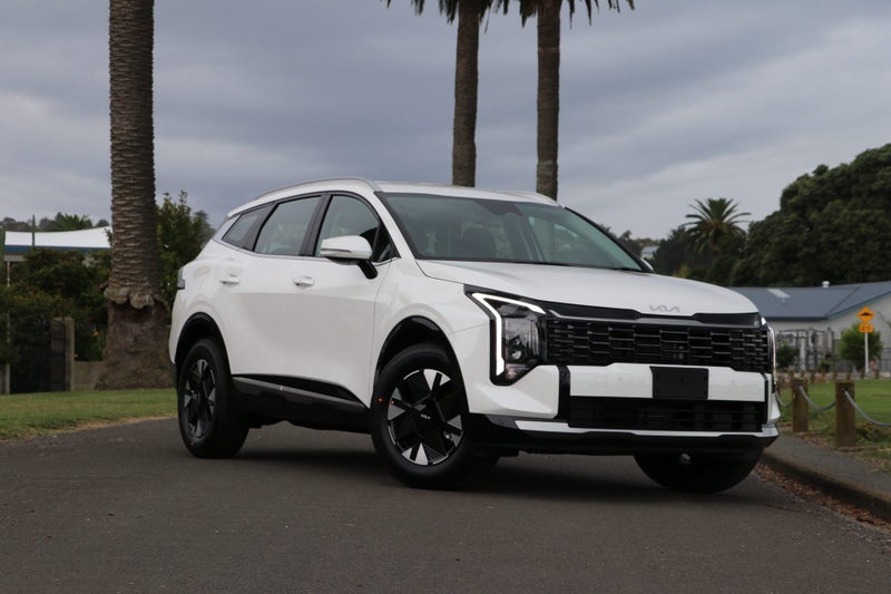 2026 Kia Sportage Light HEV AWD