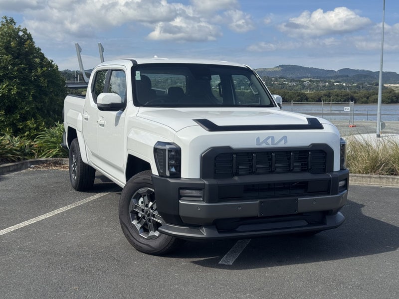 2026 Kia Tasman TXR 4 WD 2.2 diesel 8 speed auto