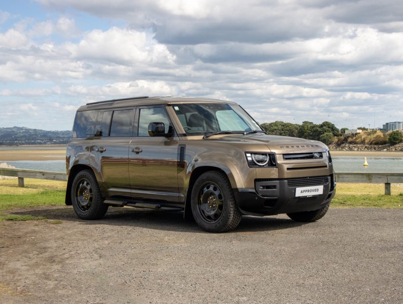 2026 Land Rover Defender 110 D350 X-Dynamic SE