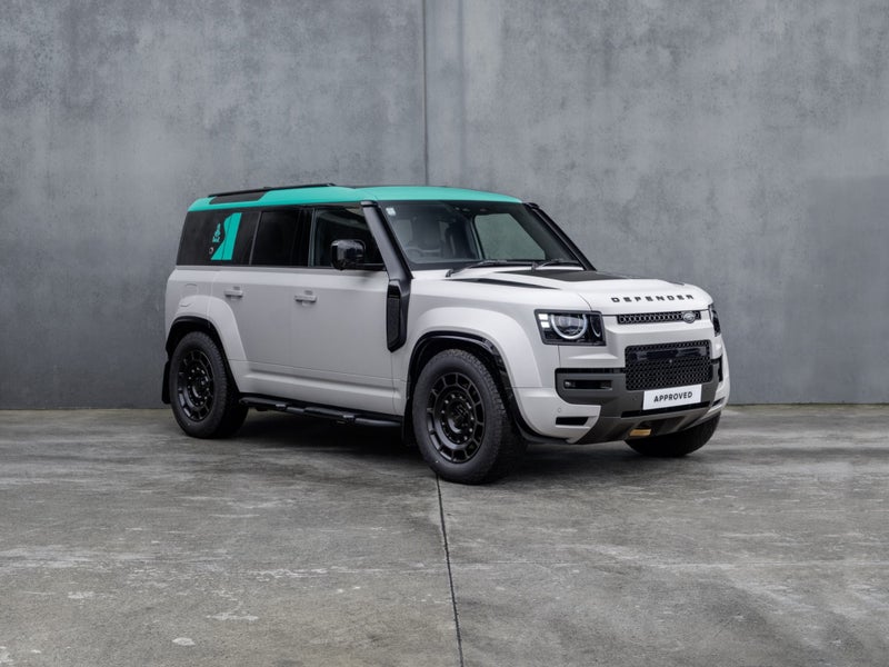 2026 Land Rover Defender 110 P635 OCTA