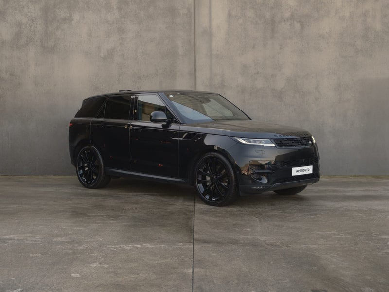 2026 Land Rover Range Rover Sport D250 SE