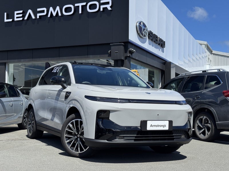 2026 Leapmotor B10 Design 67KWH BEV 430KM Range