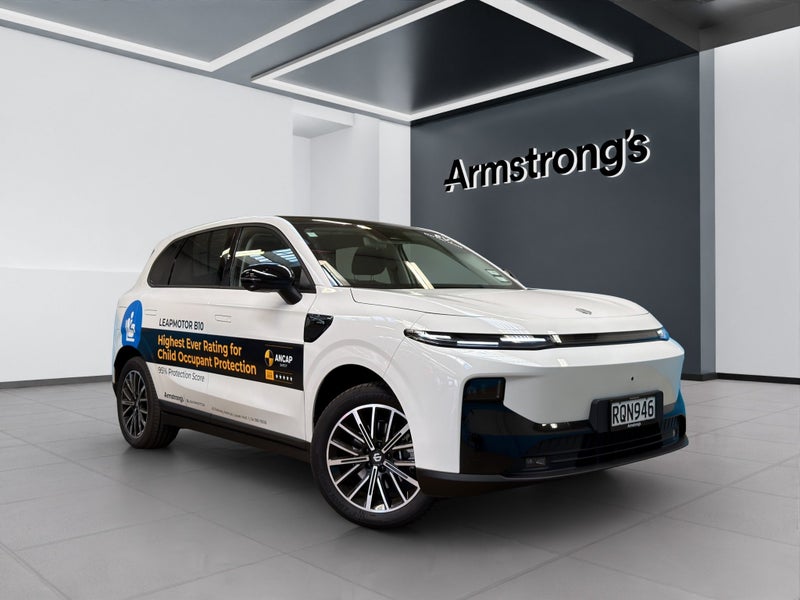 2026 Leapmotor B10 Design 67KWH BEV | Demo Sale