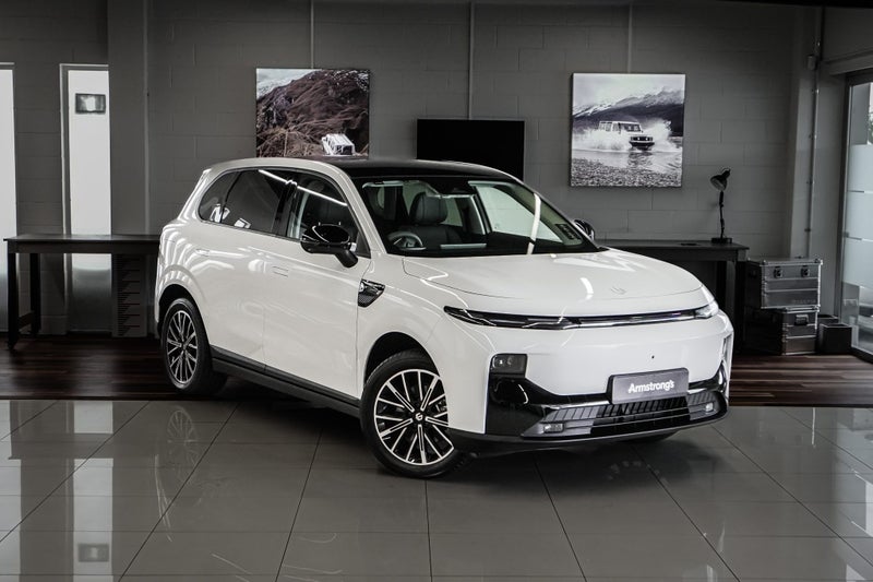 2026 Leapmotor B10 Design 67Kwh/Ev/At