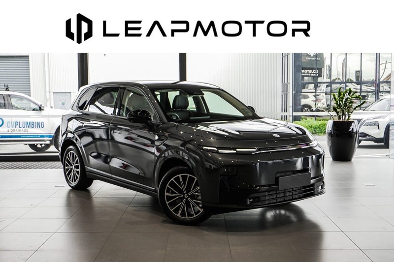 2026 Leapmotor B10 Design Pxev/At 1.5l Plug In...