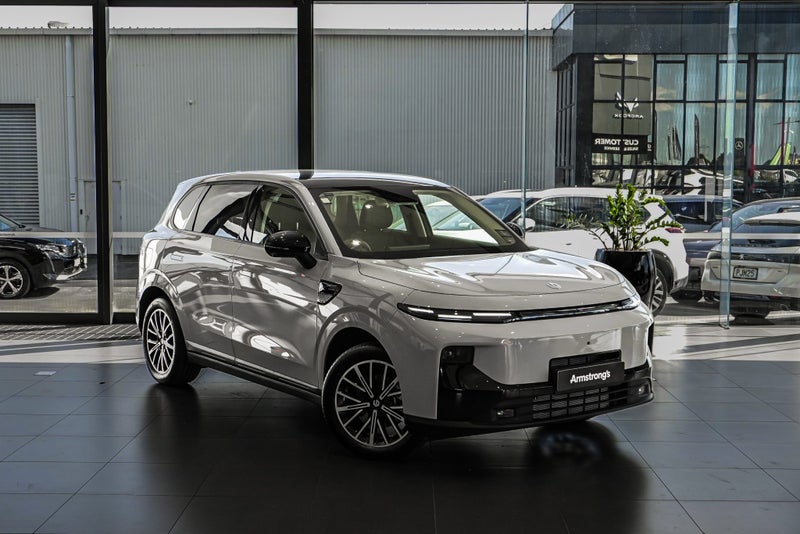 2026 Leapmotor B10 Design Pxev/At /Plug-in Hybr...