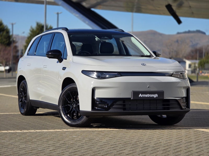 2026 Leapmotor C10 Life | Range Extender EV/PLU...