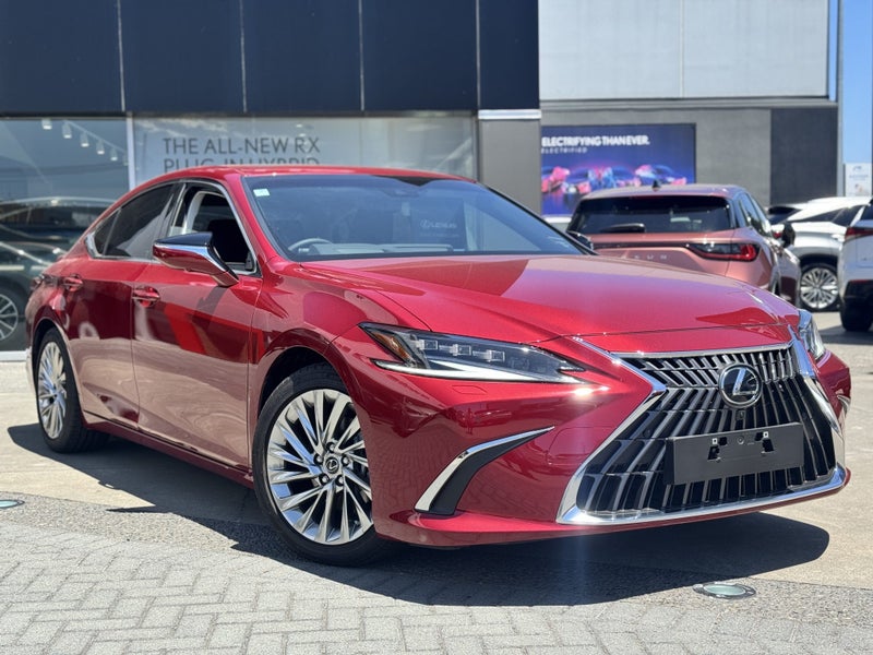 2026 Lexus ES 300h Limited 2.5L Hybrid