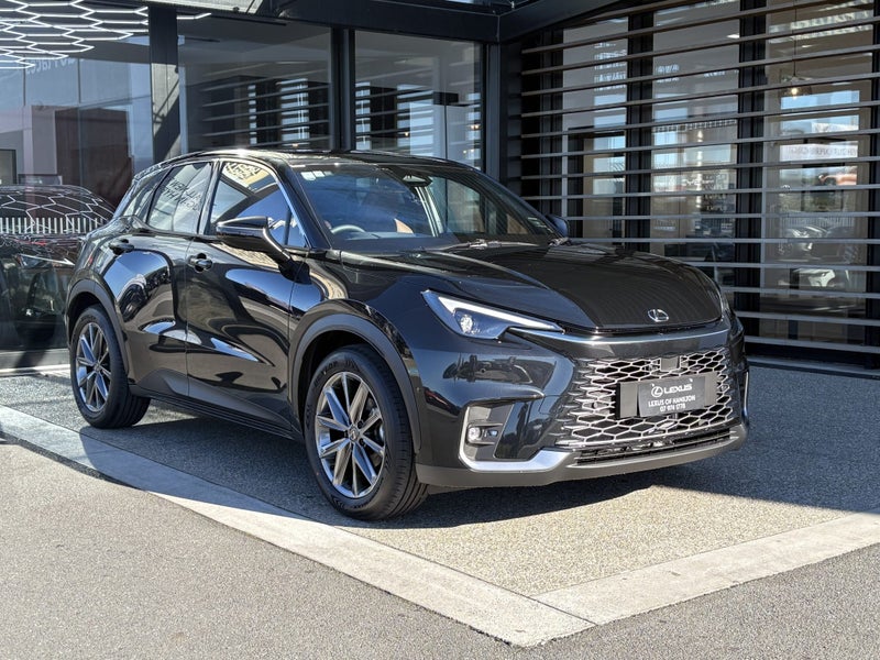 2026 Lexus LBX Relax 1.5L Hybrid