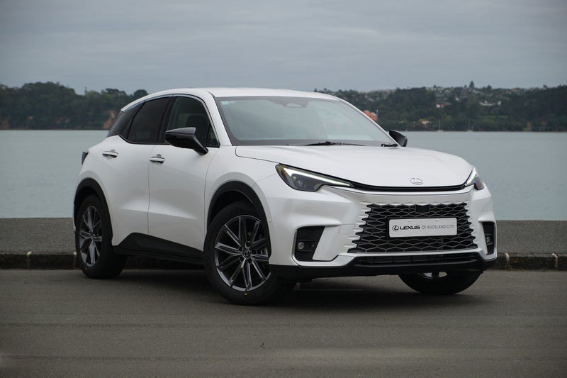 2026 Lexus LBX Relax AWD
