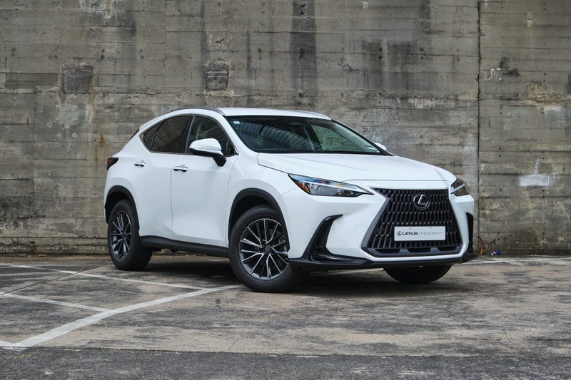 2026 Lexus NX 350h Premium