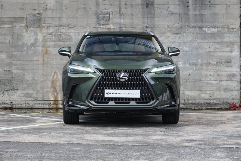 2026 Lexus NX 450h+ Limited