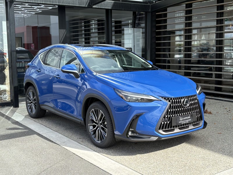 2026 Lexus NX 450h+ Limited 2.5L 227kW PHEV AWD