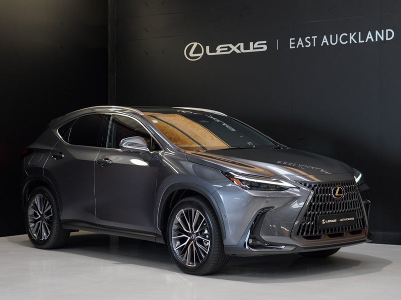 2026 Lexus NX 450h+ Limited 2.5P PHEV ECVT AWD...