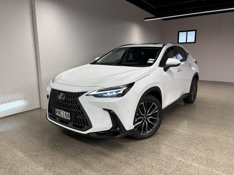 2026 Lexus NX 450h+ Limited 2.5P PHEV ECVT AWD...