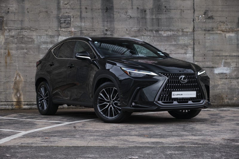 2026 Lexus NX 450h+ Limited