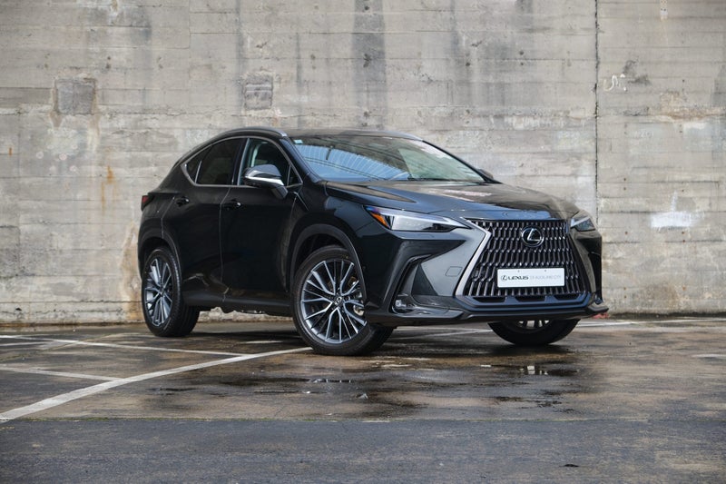 2026 Lexus NX 450h+ Limited