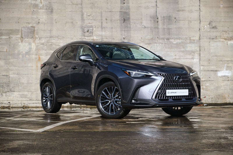 2026 Lexus NX 450h+ Limited