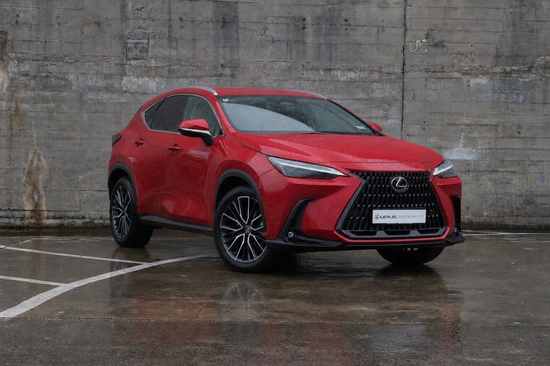2026 Lexus NX 450h+ Limited