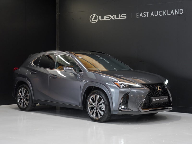 2026 Lexus UX 300h F Sport 2.0P HV ECVT FWD SUV...