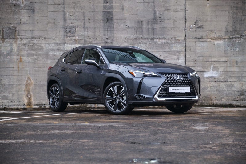 2026 Lexus UX 300h Premium