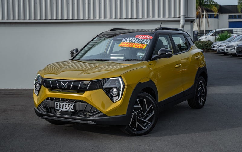 2026 Mahindra XUV 3XO Ax7l 1.2Pt/6At
