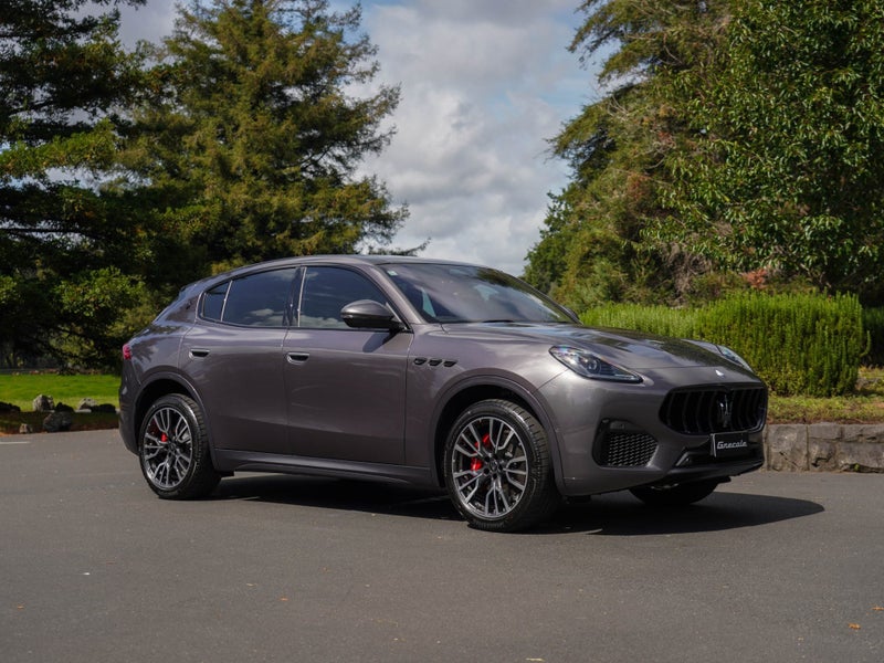 2026 Maserati Grecale 2.0P Turbo 300HP AWD Hybrid