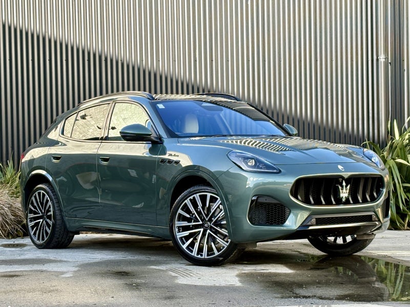 2026 Maserati Grecale Modena Hybrid
