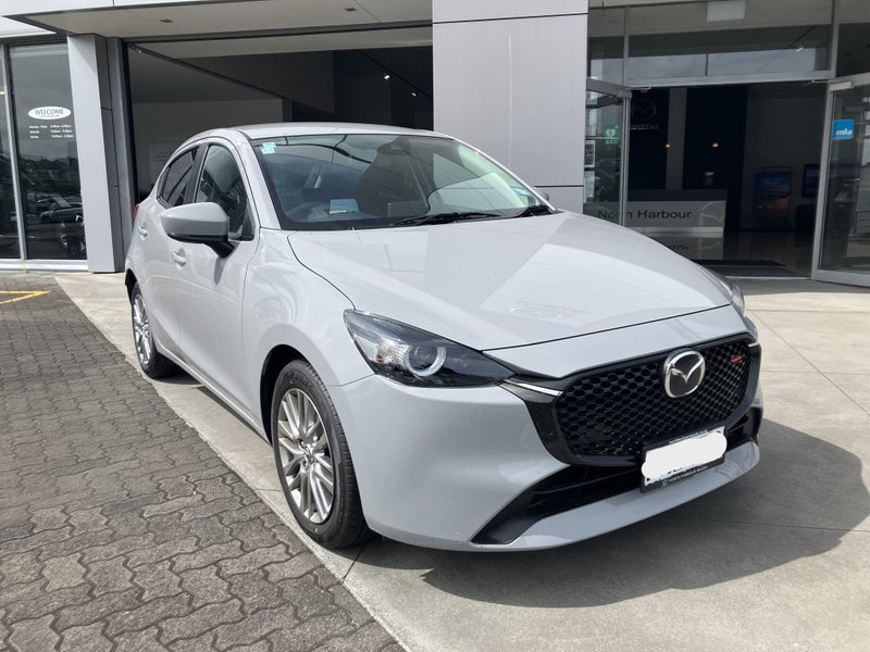 2026 Mazda 2 Ltd 1.5P/6At