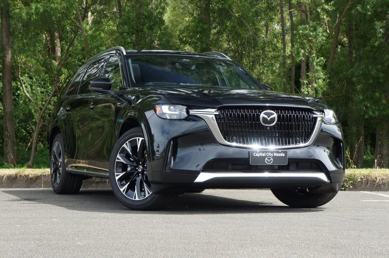 2026 Mazda CX-90 AWD 3.3L Takami 8AT M Hybrid