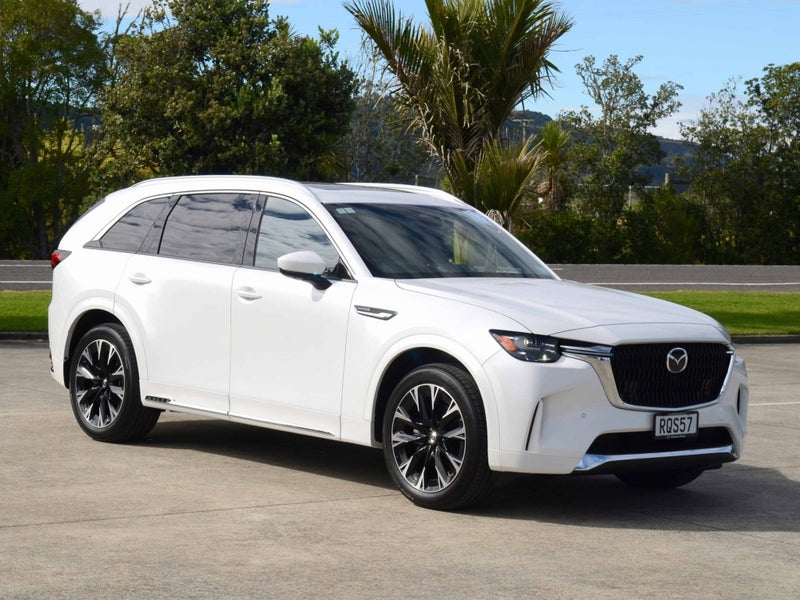 2026 Mazda CX-90 Takami AWD 3.3 Hybrid