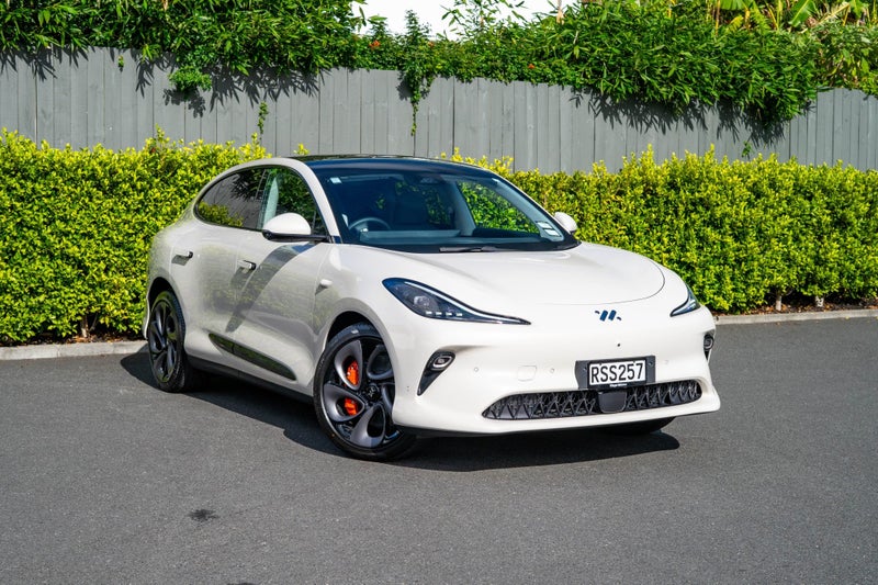 2026 MG IM6 100 RWD Platinum 100Kwh/Ev