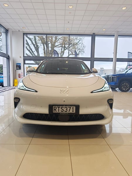 2026 MG IM6 Platinum 100Kwh/Ev
