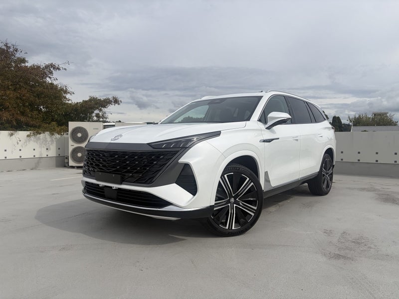 2026 MG QS Essence AWD Turbo 7 Seats