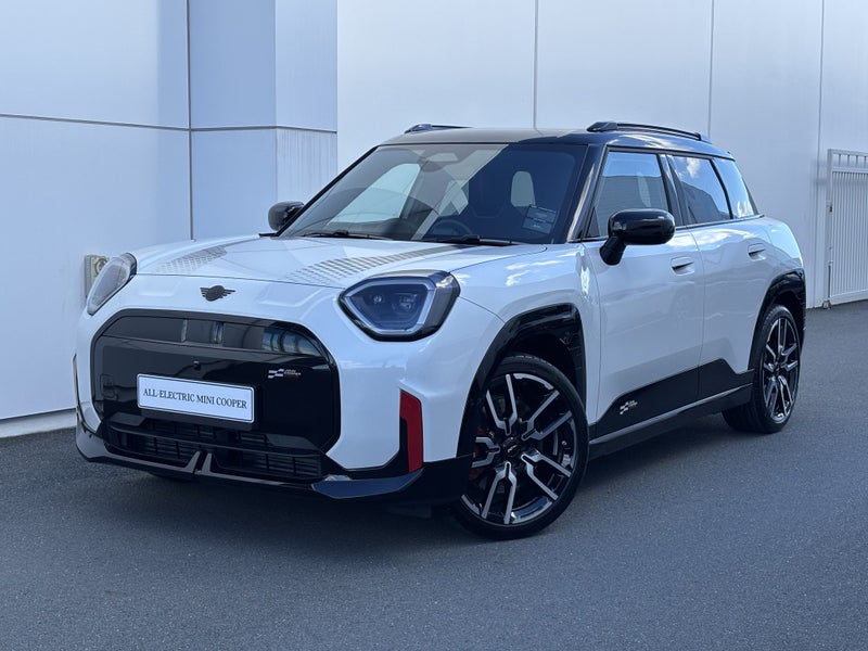 2026 MINI Aceman JCW E