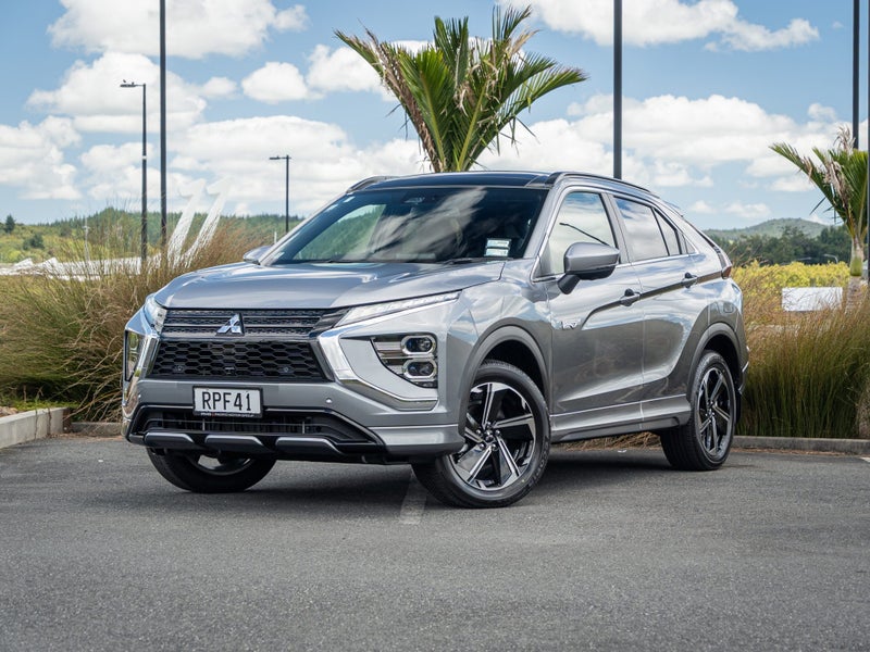 2026 Mitsubishi Eclipse Cross PHEV VRX 2.4 4WD...